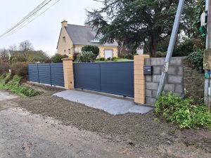 création mur et poteaux pour support portail en Bretagne